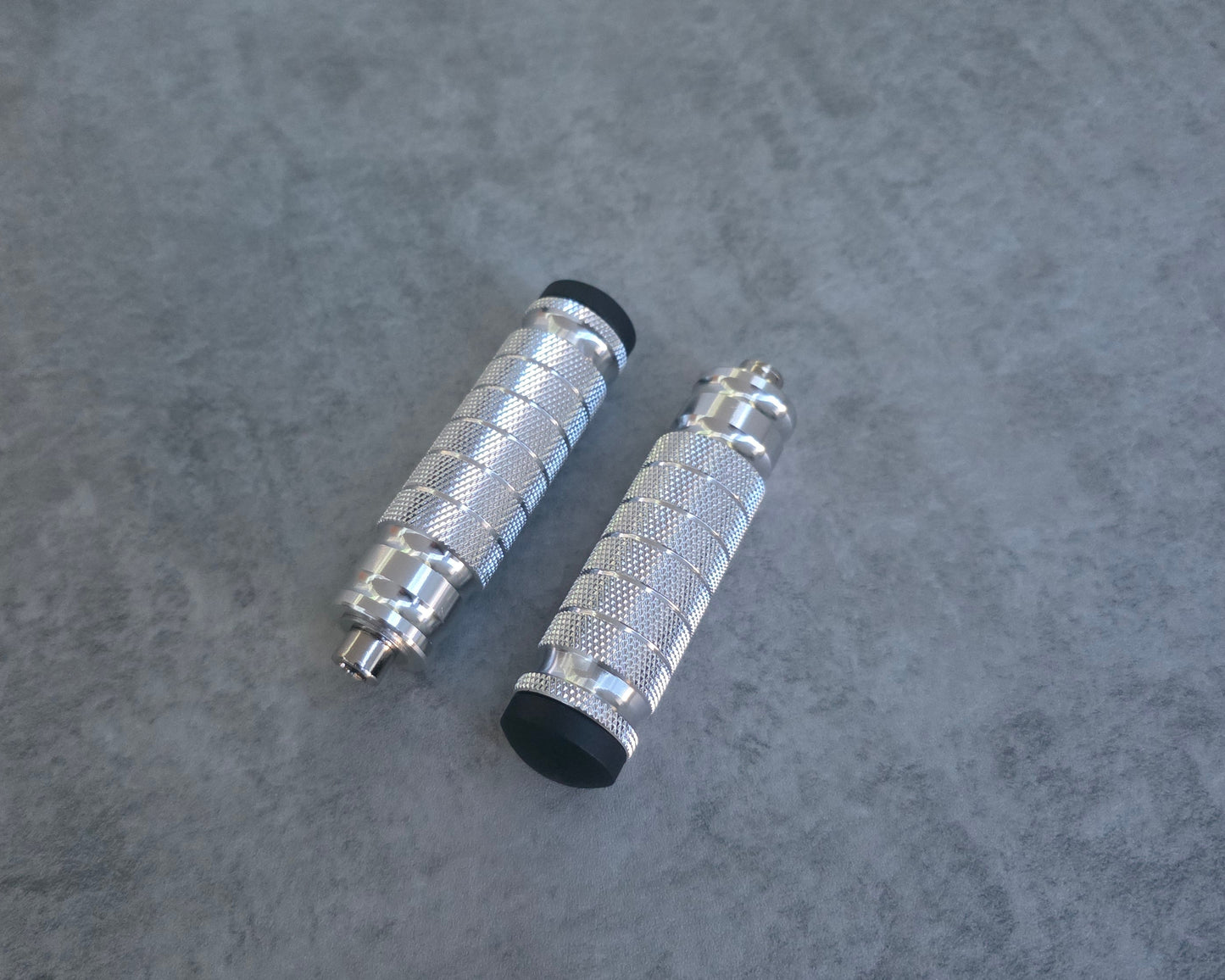 Talaria XXX Chrome Foot Lock ( Pair )